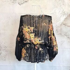 18 Centimeters vintage floral print blouse Women's Size L (runs small)